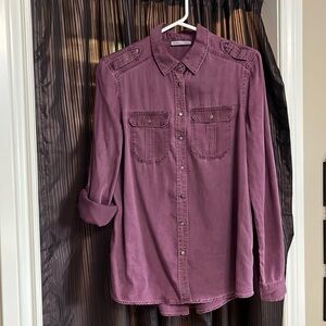 3 for $25- Dex long sleeved plum blouse size am